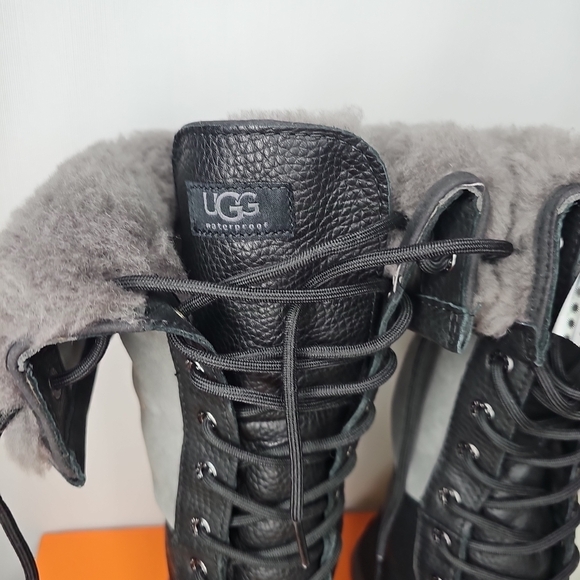 UGG Black and Gray Ankle Boots - Picture 4 of 9
